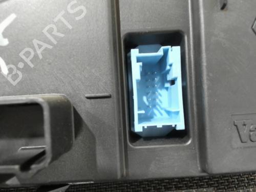 Used Climate control RENAULT MODUS / GRAND MODUS (F/JP0_) 1.5 dCi (FP0F, JP0F) (86 hp) 28405405