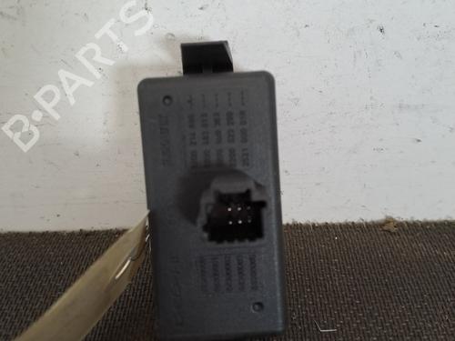 Warning switch RENAULT SCÉNIC III (JZ0/1_) 1.6 dCi (JZ00, JZ12) | BP28400791I22 - Image 3