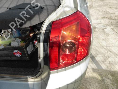 Højre baglygte TOYOTA COROLLA (_E12_) 1.4 D (NDE120_, NDE120R) (90 hp) 28394826