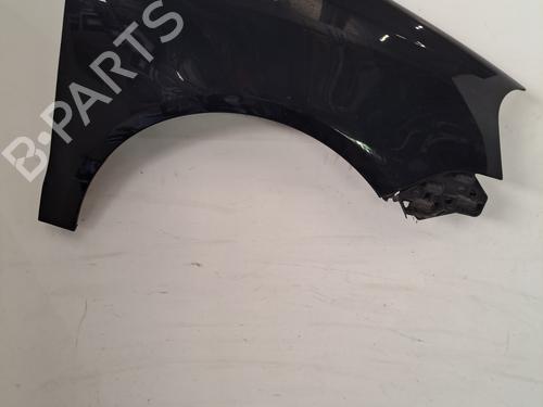 Aile avant droite VW POLO IV (9N_, 9A_) 1.4 TDI (70 hp) 30649206