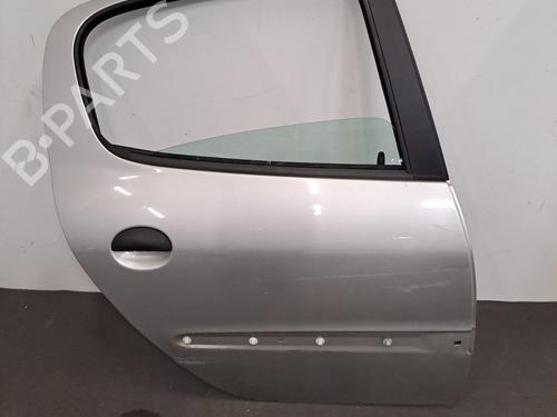 Used Right rear door PEUGEOT 206 Hatchback (2A/C) 1.4 HDi eco 70 (68 hp) 28408923