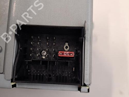 Used Radio Radio VW GOLF VI (5K1) 1.6 TDI (105 hp) 28408250 28408250