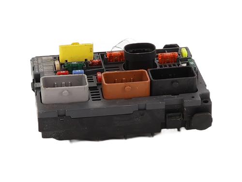 fuse-box-citroen-c8-ea_-eb_-2002-32211056 main image