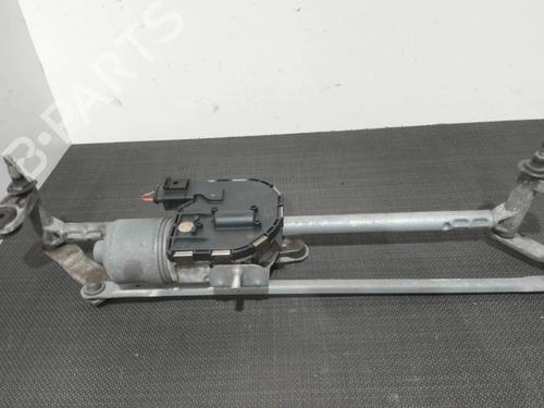 Used Front wiper motor Front wiper motor VW GOLF VI (5K1) 1.6 TDI (105 hp) 28399446 28399446