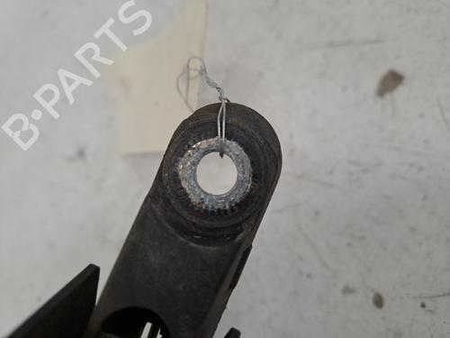 Used Rear windshield wiper arm Rear windshield wiper arm DACIA SANDERO II 1.5 dCi (90 hp) 28393201 28393201