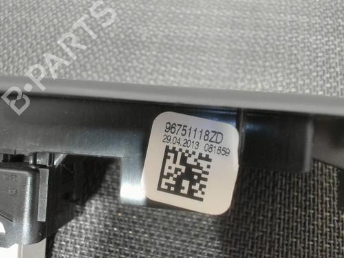 Right front window switch PEUGEOT 208 I (CA_, CC_) 1.4 HDi | BP28405136I26