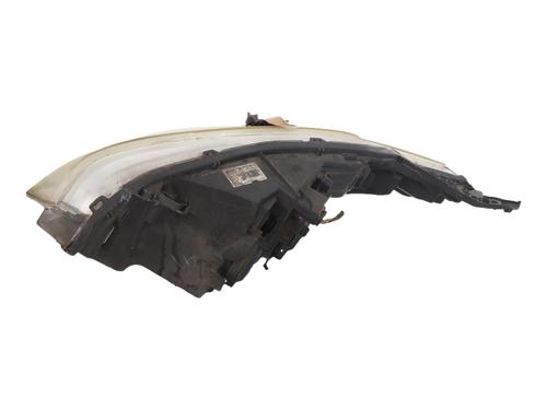 Used Right headlight Right headlight PEUGEOT 208 I (CA_, CC_) 1.4 HDi (68 hp) 39483323 39483323