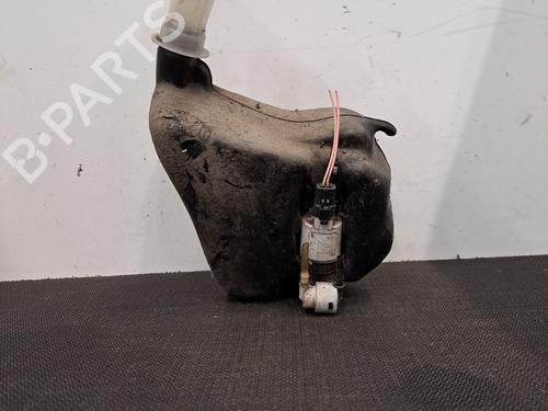 Used Windscreen washer tank PEUGEOT 106 II (1A_, 1C_) 1.1 i (60 hp) 28398425