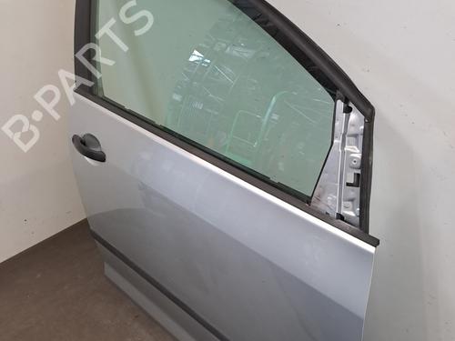 right-front-door-vw-golf-plus-v-5m1-521-2004-2005-2006-2007-2008-2009-2010-2011-2012-2013-28397703 main image