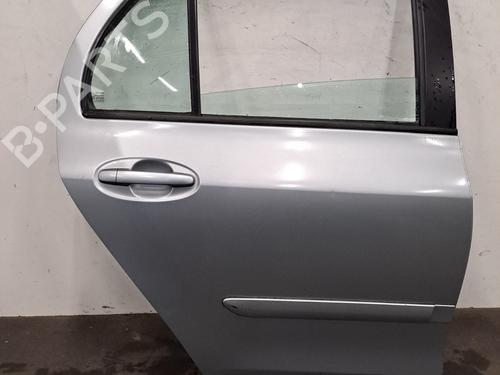 right-rear-door-toyota-yaris-_p9_-2005-2006-2007-2008-2009-2010-2011-2012-2013-2014-32263373 main image