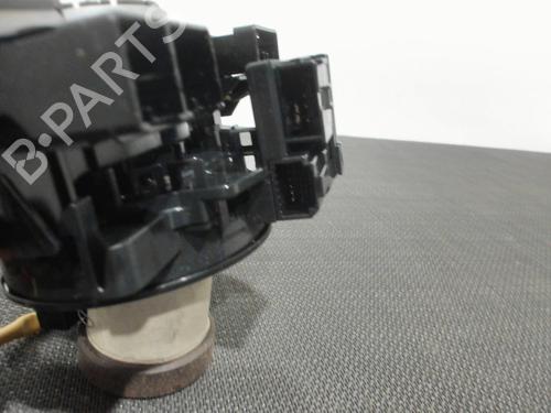 Used Steering column stalk Steering column stalk TOYOTA YARIS (_P9_) 1.4 D-4D (NLP90_, NLP90R) (90 hp) 28405168 28405168