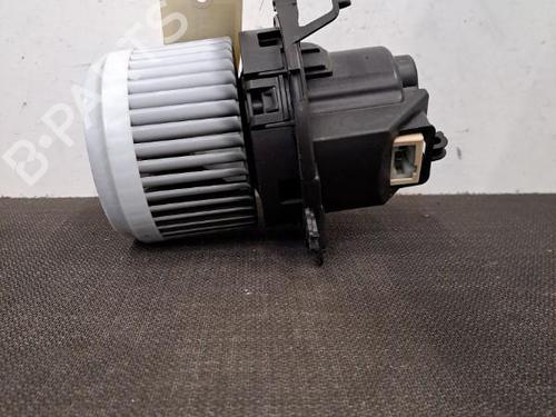Used Heater blower motor RENAULT CLIO IV (BH_) 1.5 dCi 90 (90 hp) 28404783