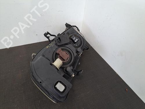 Used Right headlight OPEL ZAFIRA A MPV (T98) 2.2 DTI 16V (F75) (125 hp) 28408082