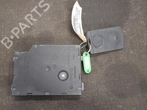 Used Card reader RENAULT CLIO IV (BH_) 1.5 dCi 75 (75 hp) 28390336