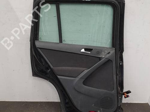 Used Left rear door Left rear door VW TIGUAN (5N_) 2.0 TDI (110 hp) 39700481 39700481