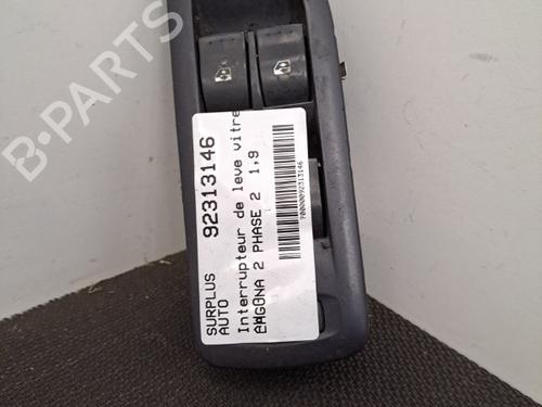 Used Left front window switch RENAULT LAGUNA II (BG0/1_) 1.9 dCi (BG1A, BG1W, BG0G) (110 hp) 28398460