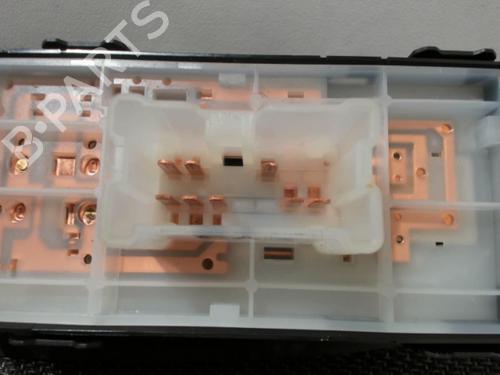 Right front window switch RENAULT KADJAR (HA_, HL_) 1.6 dCi 130 4x4 (HLA4) | BP28394338I26 