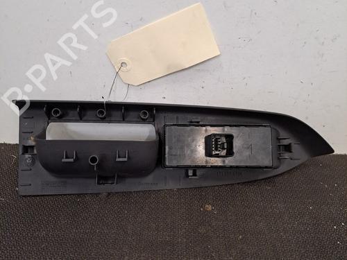 Used Left front window switch Left front window switch VW TOURAN (1T3) 1.6 TDI (105 hp) 28409584 28409584
