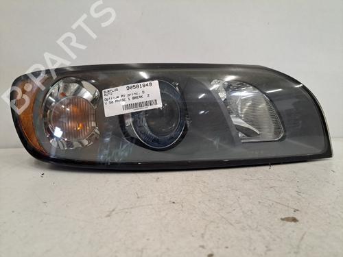 Højre forlygte VOLVO V50 (545) 2.0 D (136 hp) 28398532