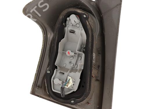 Højre baglygte Højre baglygte TOYOTA COROLLA Verso (ZER_, ZZE12_, R1_) 2.2 D-4D (AUR10_, AUR10R) (136 hp) 36590586 36590586