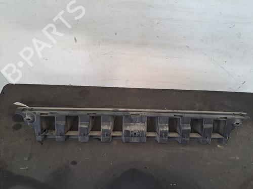 Used Rear bumper bracket Rear bumper bracket PEUGEOT 308 SW I (4E_, 4H_) 1.6 HDi (112 hp) 36482303 36482303