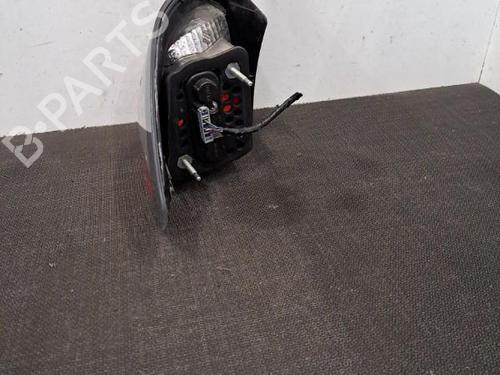 right-taillight-ford-s-max-wa6-2006-2007-2008-2009-2010-2011-2012-2013-2014-28401708 main image