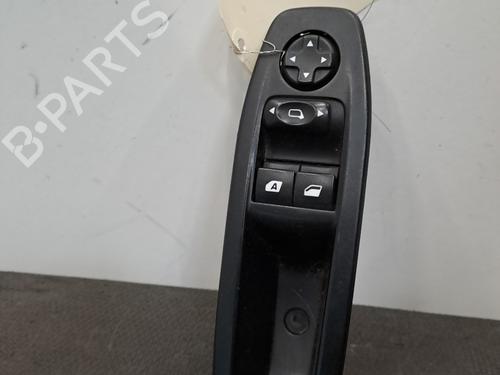 Used Left front window switch PEUGEOT 208 I (CA_, CC_) 1.6 HDi (92 hp) 28406823