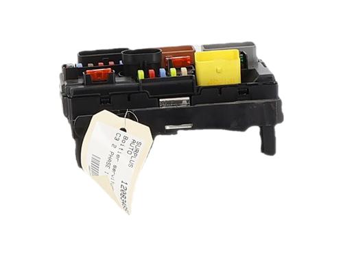 Used Fuse box Fuse box 37470471 37470471