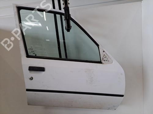 Used Right front door PEUGEOT 205 II (20A/C) 1.7 Diesel (60 hp) 28404216