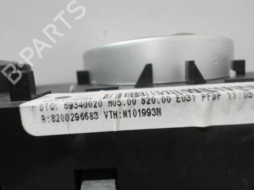 Used Climate control RENAULT CLIO III (BR0/1, CR0/1) 1.5 dCi (C/BR0G, C/BR1G) (68 hp) 28410937