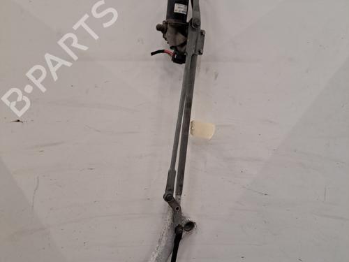 Used Front wiper motor MERCEDES-BENZ B-CLASS Sports Tourer (W245) B 180 CDI (245.207) (109 hp) 30493651