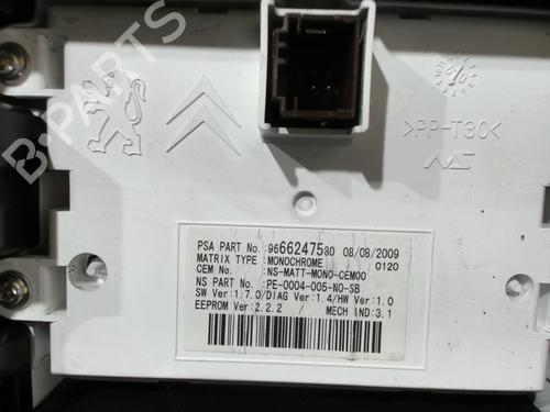 Used Instrument cluster PEUGEOT 3008 I MPV (0U_) 1.6 HDi (109 hp) 28393829