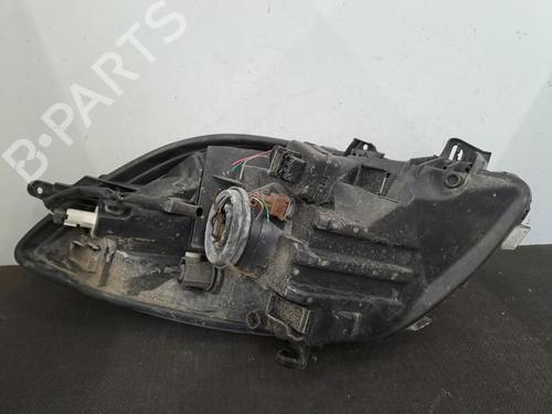 Left headlight TOYOTA YARIS (_P9_) 1.0 VVT-i (KSP90_, KSP90R) | BP28392100C28