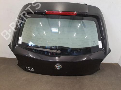 Used Tailgate ALFA ROMEO MITO (955_) 1.4 (955.AXB1B, 955.AXU1A) (78 hp) 28401649