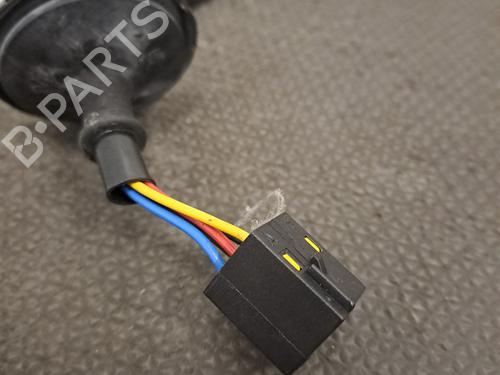 left-mirror-opel-meriva-b-mpv-s10-2010-2011-2012-2013-2014-2015-2016-2017-28398126 main image