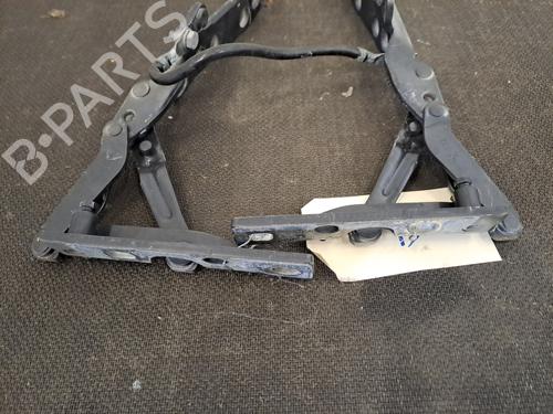 Dørhængsel/Dørbegrænser Dørhængsel/Dørbegrænser BMW 5 (E39) 530 i (231 hp) 29564785 29564785