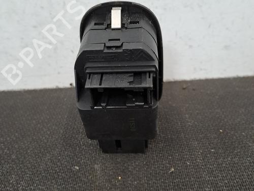 Used Left front window switch Left front window switch PEUGEOT 206 Hatchback (2A/C) 1.4 HDi eco 70 (68 hp) 28392011 28392011