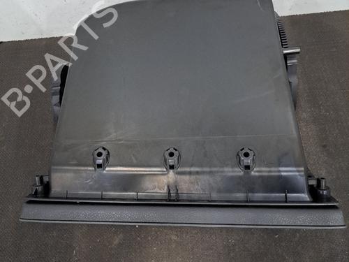 Used Glove box VW TRANSPORTER T5 Van (7HA, 7HH, 7EA, 7EH) 1.9 TDI (84 hp) 30887132