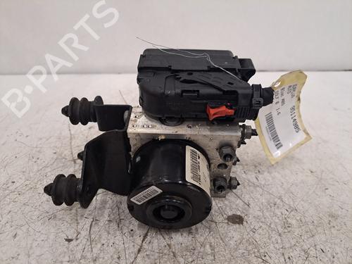 Used ABS pump VW GOLF VI (5K1) 1.6 TDI (105 hp) 28403878