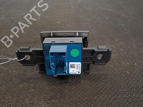 Used Switch Switch PEUGEOT 308 II (LB_, LP_, LW_, LH_, L3_) 1.2 THP 110 (110 hp) 28400907 28400907