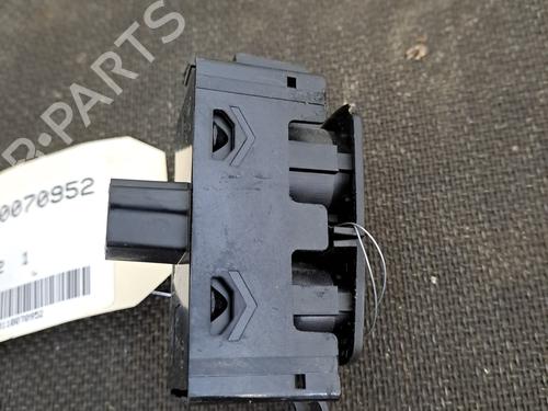 Warning switch DACIA LOGAN II 1.0 SCe 75 | BP28402981I22 - Image 3