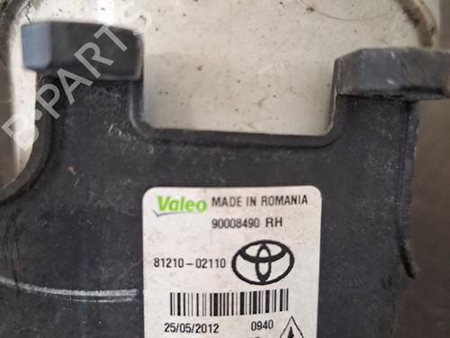 Right front fog light TOYOTA YARIS (_P13_) 1.4 D (NLP130_, NLP130) | BP28389377C31 