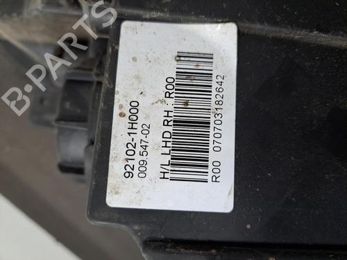 Right headlight KIA CEE'D Hatchback (ED) 1.6 CRDi 90 | BP28410372C29 - Image 2