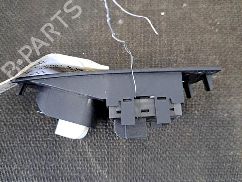 Used Left front window switch Left front window switch AUDI A1 (8X1, 8XK) 1.4 TFSI (122 hp) 30153437 30153437
