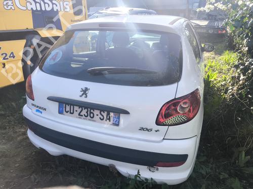 Left taillight PEUGEOT 206+ (2L_, 2M_) 1.4 HDi eco 70 | BP28395171C34 - Image 5