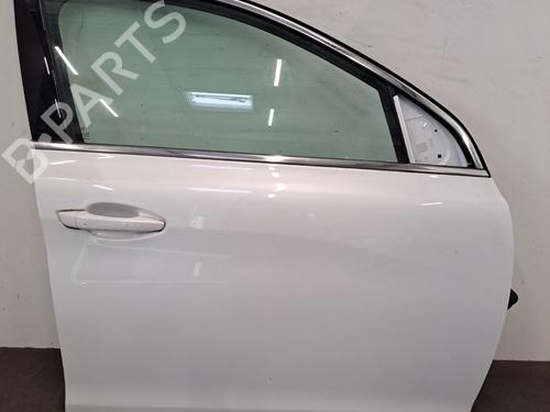 Used Right front door PEUGEOT 308 II (LB_, LP_, LW_, LH_, L3_) 1.5 BlueHDi 130 (131 hp) 30409136