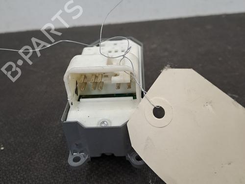 Used Left front window switch Left front window switch TOYOTA YARIS (_P9_) 1.0 VVT-i (KSP90_, KSP90R) (69 hp) 28392106 28392106