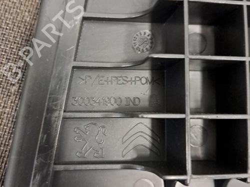 luggage-compartment-floor-citroen-c4-picasso-ii-2013-28398409 main image