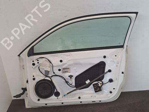 Used Right front door Right front door 39447240 39447240