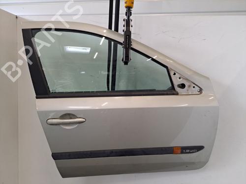 Right front door RENAULT LAGUNA II (BG0/1_) 1.9 dCi | BP28409720C3
